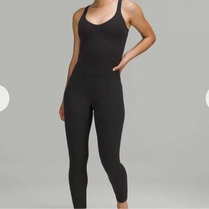 $148 Lululemon Align Bodysuit 25"
Black